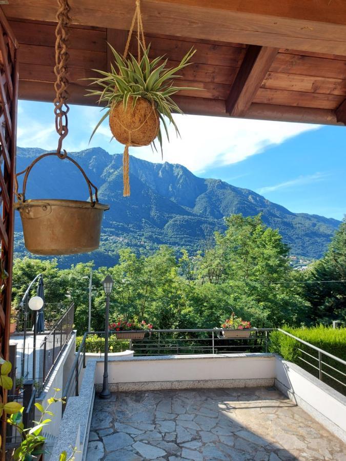 Casa Vacanza Il Glicine Casale Corte Cerro Eksteriør billede